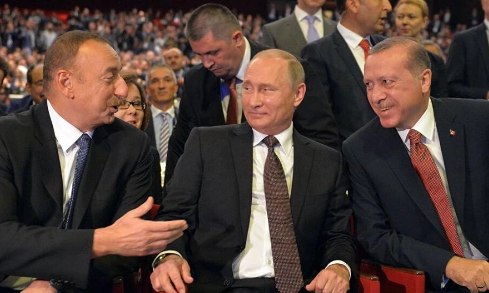 Οι Τούρκοι υψώνουν την ημισέληνο στην πόλη Σούσα!